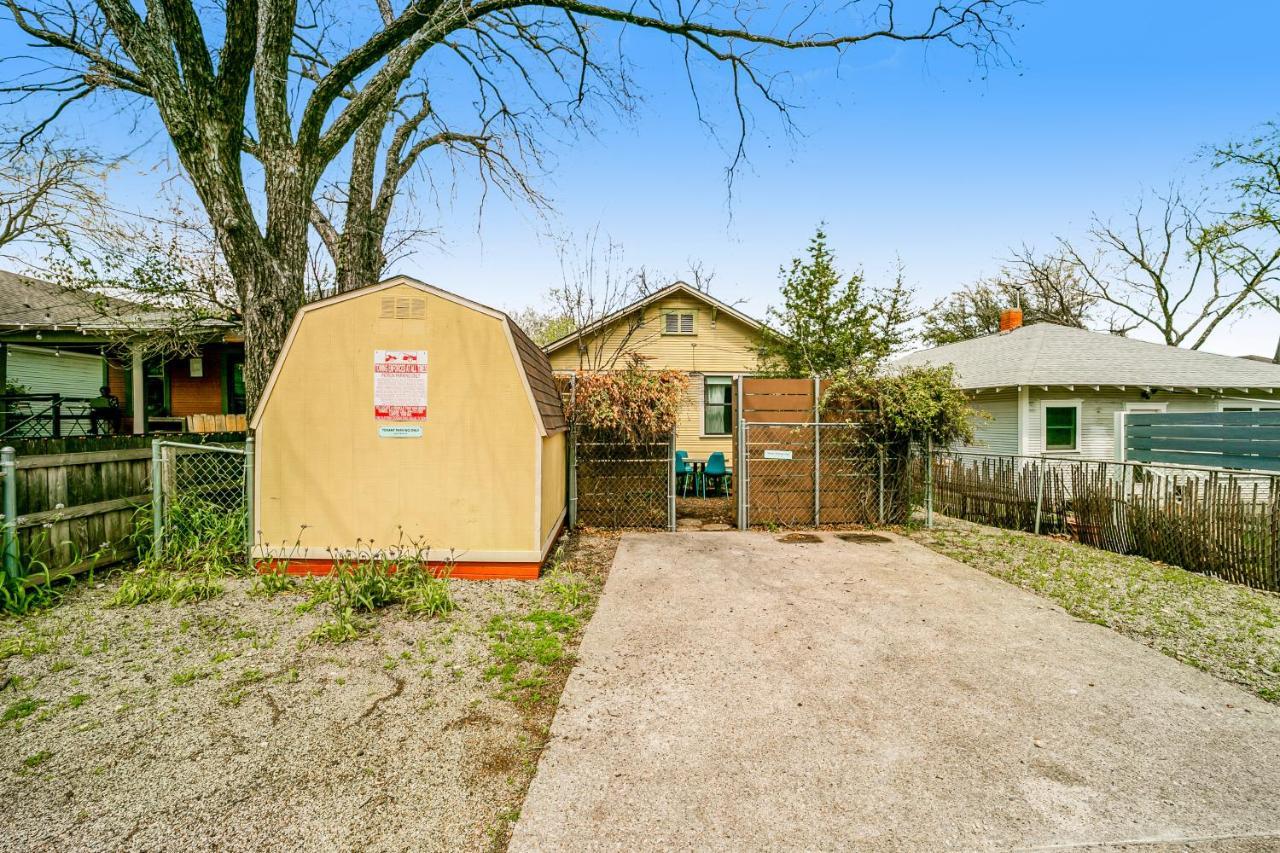 Beautiful Art Bungalow Dallas Extérieur photo